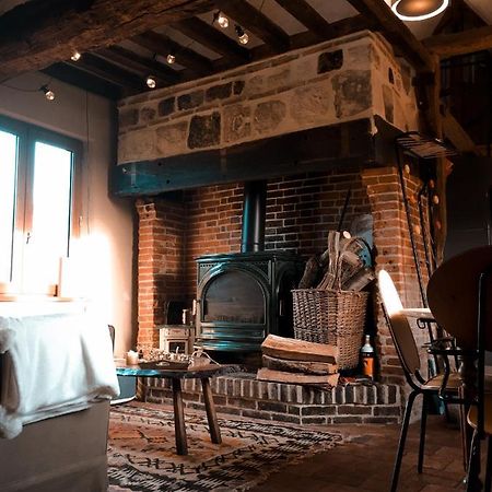 Gite Au Haras Des Arts Saint-Aubin-de-Bonneval Kültér fotó